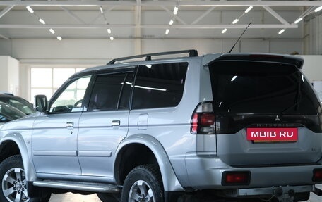 Mitsubishi Pajero Sport II рестайлинг, 2005 год, 1 079 000 рублей, 4 фотография