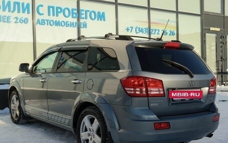 Dodge Journey I, 2010 год, 1 059 000 рублей, 3 фотография