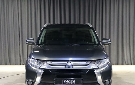 Mitsubishi Outlander III рестайлинг 3, 2016 год, 1 729 000 рублей, 13 фотография