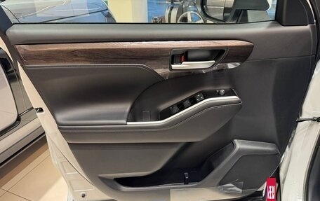 Toyota Highlander, 2025 год, 5 850 000 рублей, 17 фотография