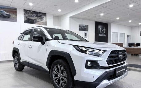 Toyota RAV4, 2025 год, 4 550 000 рублей, 8 фотография