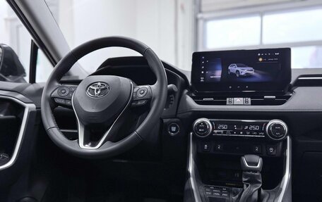 Toyota RAV4, 2025 год, 4 550 000 рублей, 22 фотография