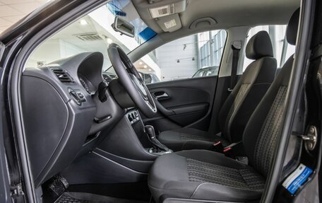 Volkswagen Polo VI (EU Market), 2016 год, 1 098 000 рублей, 13 фотография