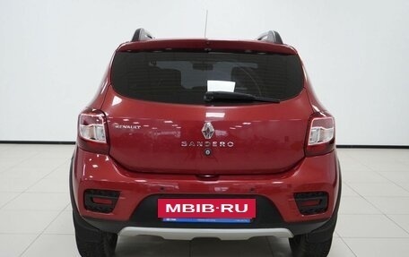 Renault Sandero II рестайлинг, 2015 год, 898 000 рублей, 4 фотография