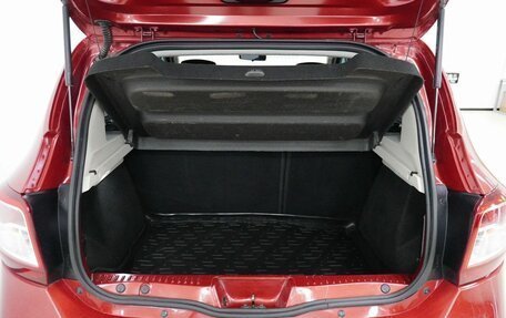 Renault Sandero II рестайлинг, 2015 год, 898 000 рублей, 13 фотография