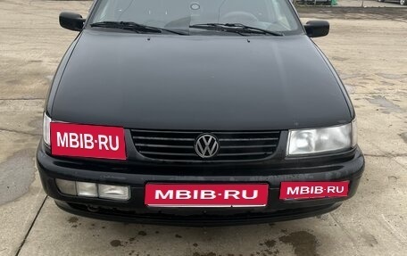 Volkswagen Passat B4, 1996 год, 130 000 рублей, 1 фотография