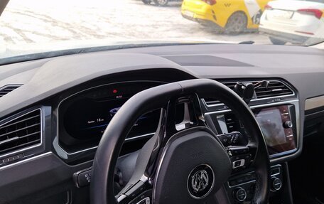 Volkswagen Tiguan II, 2018 год, 2 350 000 рублей, 7 фотография