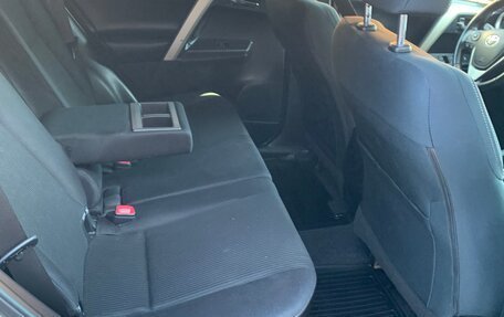 Toyota RAV4, 2013 год, 1 750 000 рублей, 14 фотография