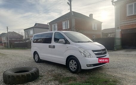 Hyundai Grand Starex Grand Starex I рестайлинг 2, 2014 год, 2 650 000 рублей, 5 фотография