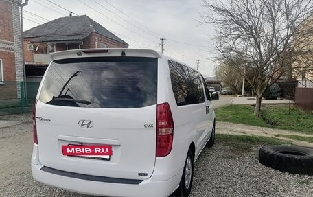 Hyundai Grand Starex Grand Starex I рестайлинг 2, 2014 год, 2 650 000 рублей, 4 фотография