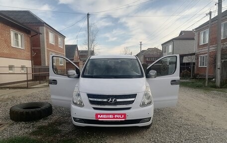 Hyundai Grand Starex Grand Starex I рестайлинг 2, 2014 год, 2 650 000 рублей, 7 фотография