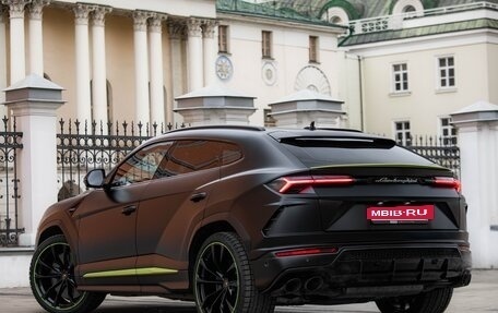 Lamborghini Urus I, 2022 год, 28 000 000 рублей, 5 фотография