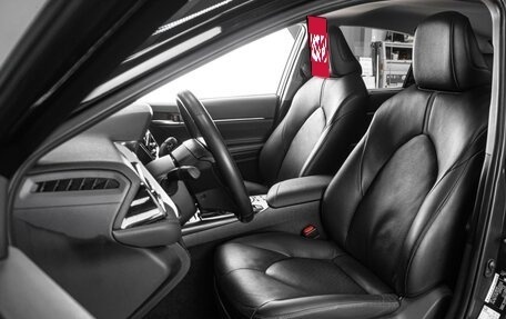 Toyota Camry, 2022 год, 4 299 000 рублей, 15 фотография