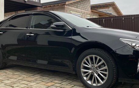 Toyota Camry, 2017 год, 2 650 000 рублей, 6 фотография