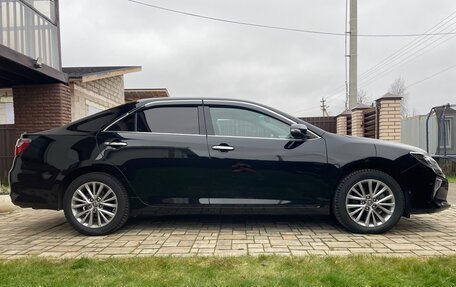 Toyota Camry, 2017 год, 2 650 000 рублей, 7 фотография