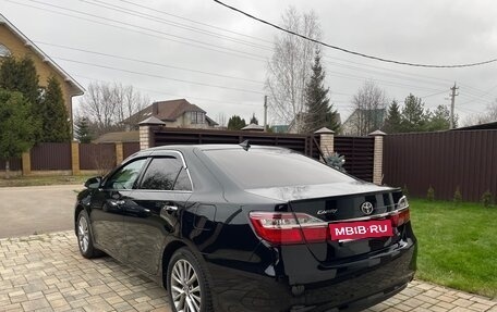 Toyota Camry, 2017 год, 2 650 000 рублей, 3 фотография