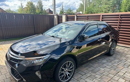 Toyota Camry, 2017 год, 2 650 000 рублей, 13 фотография