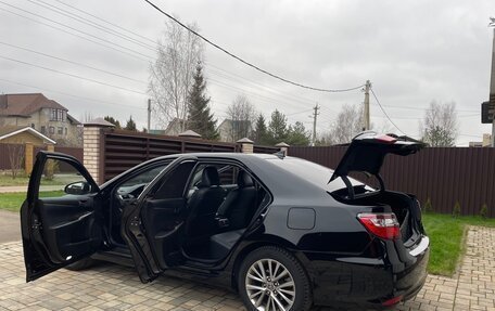 Toyota Camry, 2017 год, 2 650 000 рублей, 12 фотография