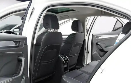 Skoda Superb III рестайлинг, 2021 год, 2 160 000 рублей, 18 фотография