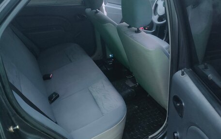 Renault Logan I, 2006 год, 330 000 рублей, 10 фотография