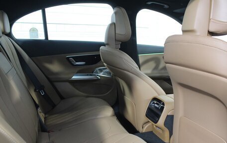 Mercedes-Benz E-Класс, 2025 год, 12 550 000 рублей, 26 фотография