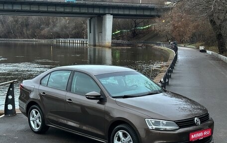 Volkswagen Jetta VI, 2012 год, 890 000 рублей, 1 фотография