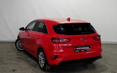 KIA cee'd III, 2018 год, 1 760 000 рублей, 6 фотография