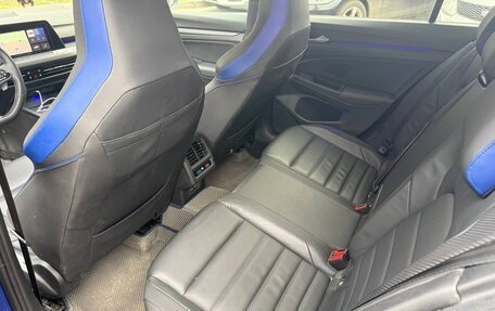 Volkswagen Golf R, 2021 год, 5 500 000 рублей, 13 фотография