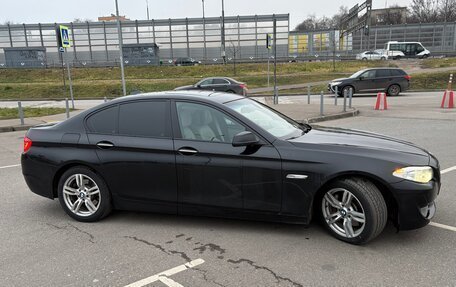 BMW 5 серия, 2011 год, 1 650 000 рублей, 6 фотография