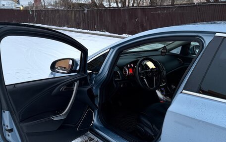 Opel Astra J, 2011 год, 550 000 рублей, 2 фотография