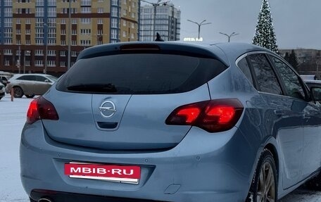 Opel Astra J, 2011 год, 550 000 рублей, 8 фотография