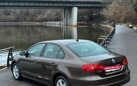 Volkswagen Jetta VI, 2012 год, 890 000 рублей, 4 фотография