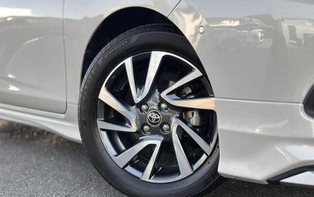 Toyota Aqua, 2022 год, 1 250 000 рублей, 25 фотография