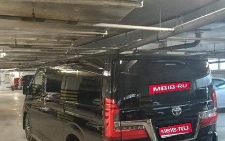 Toyota HiAce H300, 2021 год, 7 500 000 рублей, 1 фотография