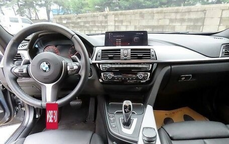 BMW 3 серия, 2018 год, 3 300 000 рублей, 5 фотография