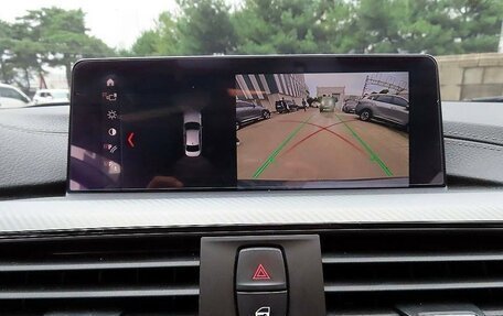 BMW 3 серия, 2018 год, 3 300 000 рублей, 14 фотография