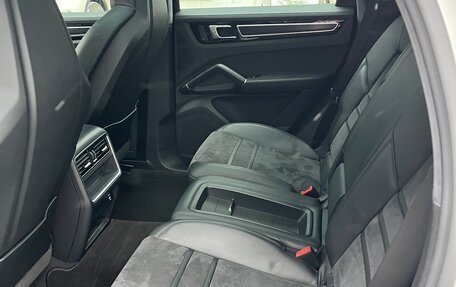 Porsche Cayenne III, 2022 год, 13 550 000 рублей, 15 фотография