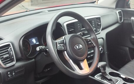 KIA Sportage IV рестайлинг, 2020 год, 2 525 000 рублей, 7 фотография