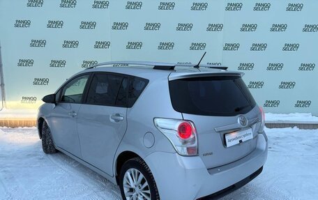 Toyota Verso I, 2012 год, 1 110 000 рублей, 6 фотография