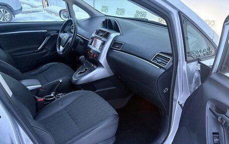 Toyota Verso I, 2012 год, 1 110 000 рублей, 12 фотография