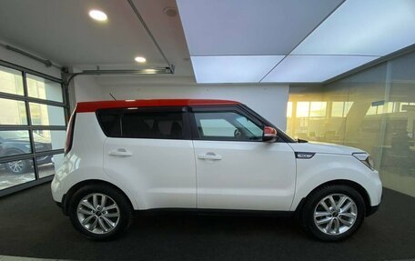 KIA Soul II рестайлинг, 2019 год, 1 789 000 рублей, 5 фотография