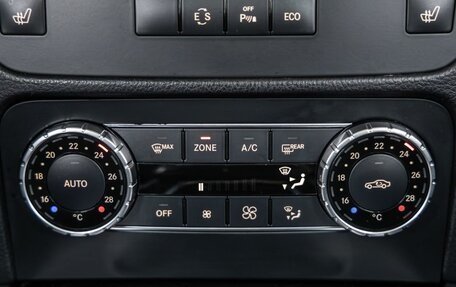 Mercedes-Benz GLK-Класс, 2013 год, 2 048 000 рублей, 30 фотография