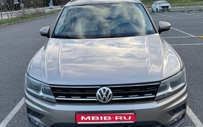 Volkswagen Tiguan II, 2017 год, 1 800 000 рублей, 1 фотография