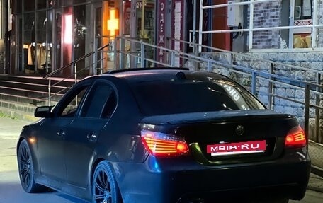 BMW 5 серия, 2007 год, 1 150 000 рублей, 2 фотография