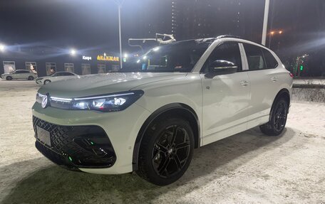 Volkswagen Tiguan, 2025 год, 4 950 000 рублей, 8 фотография