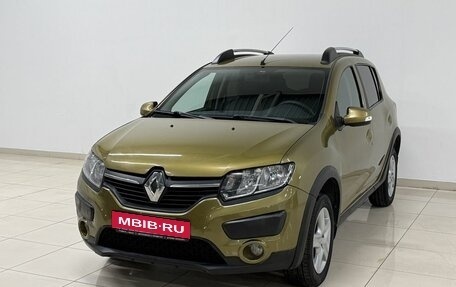Renault Sandero II рестайлинг, 2015 год, 800 000 рублей, 1 фотография
