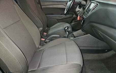 Hyundai Solaris II рестайлинг, 2019 год, 1 270 000 рублей, 12 фотография