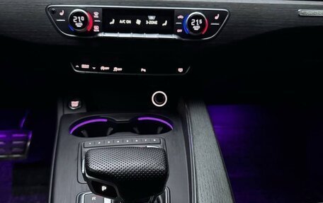 Audi A4, 2018 год, 3 200 000 рублей, 10 фотография