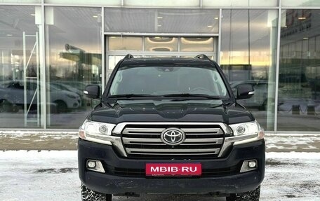 Toyota Land Cruiser 200, 2016 год, 4 300 000 рублей, 2 фотография