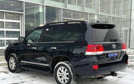 Toyota Land Cruiser 200, 2016 год, 4 300 000 рублей, 6 фотография